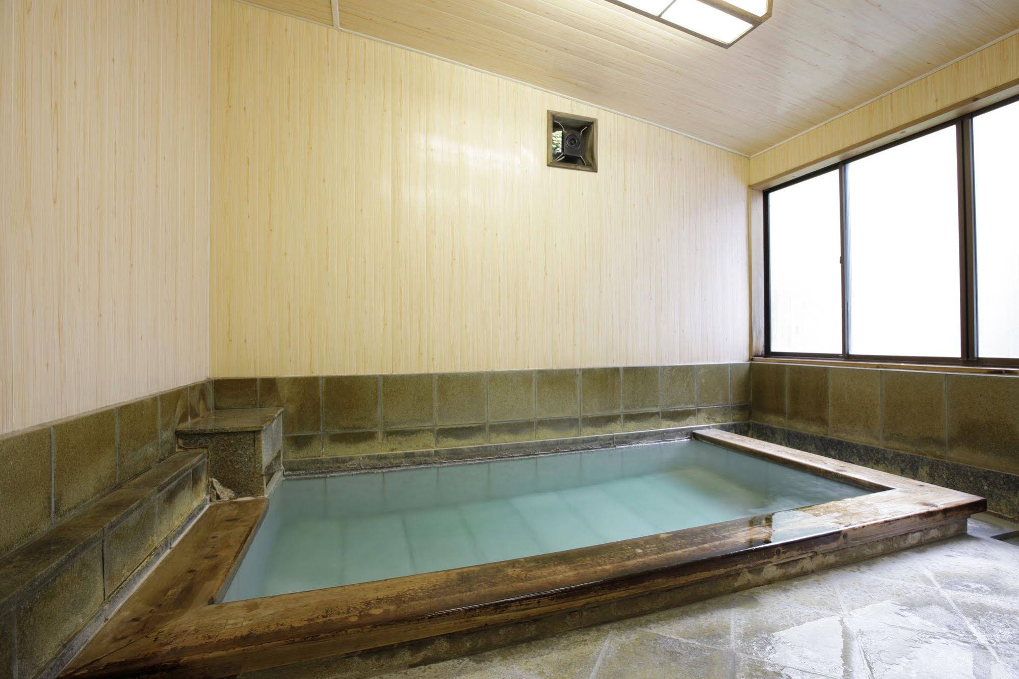 Kusatsu Hotel