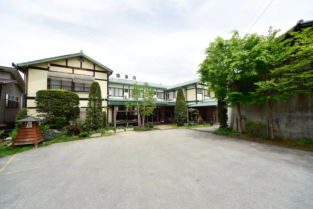 Kusatsu Onsen Kiyoshigekan