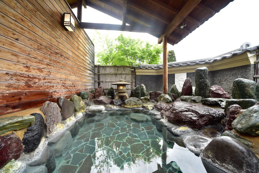 Kusatsu Onsen Kiyoshigekan