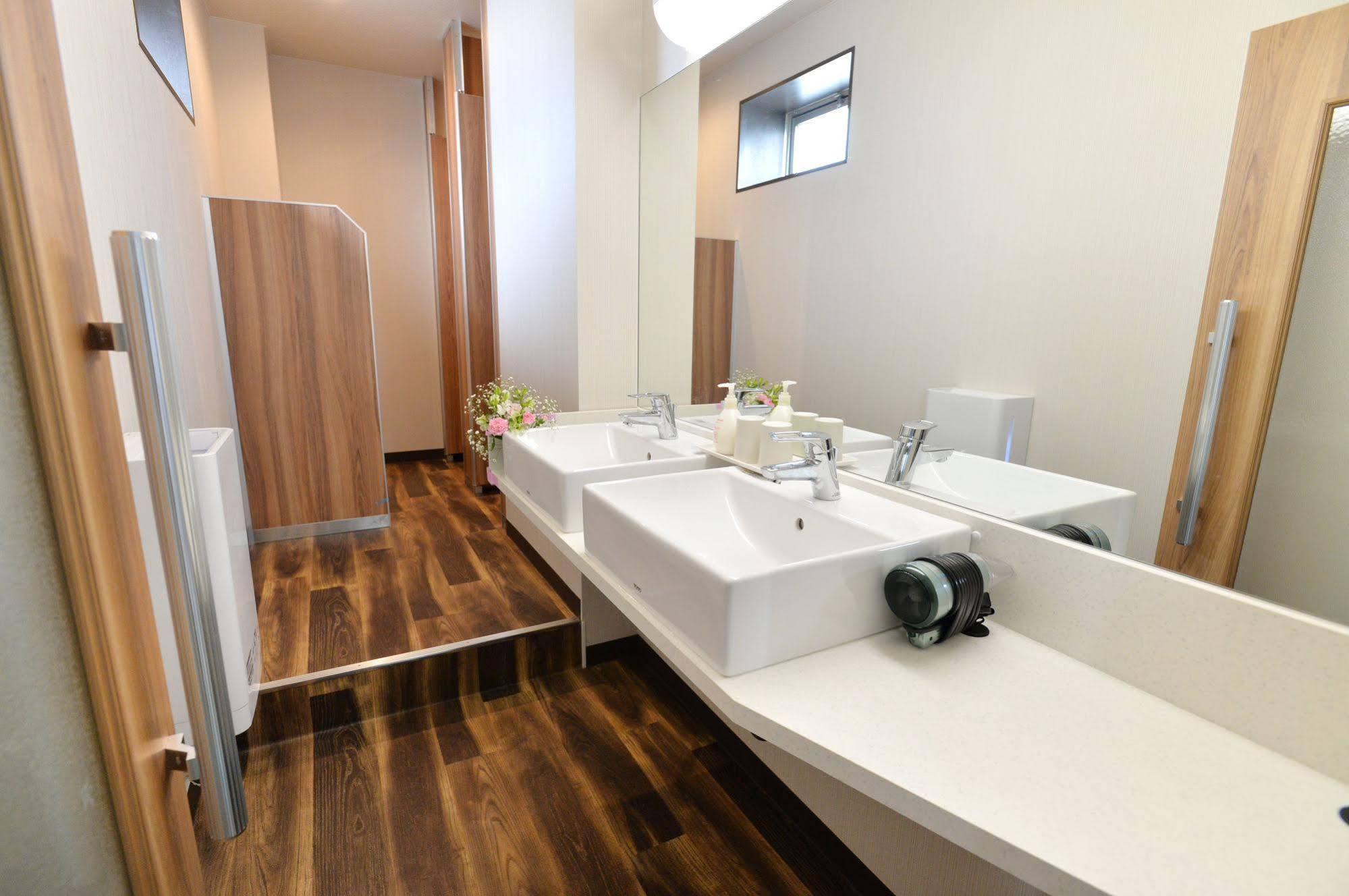 Bussiness Hotel BL Kuwana