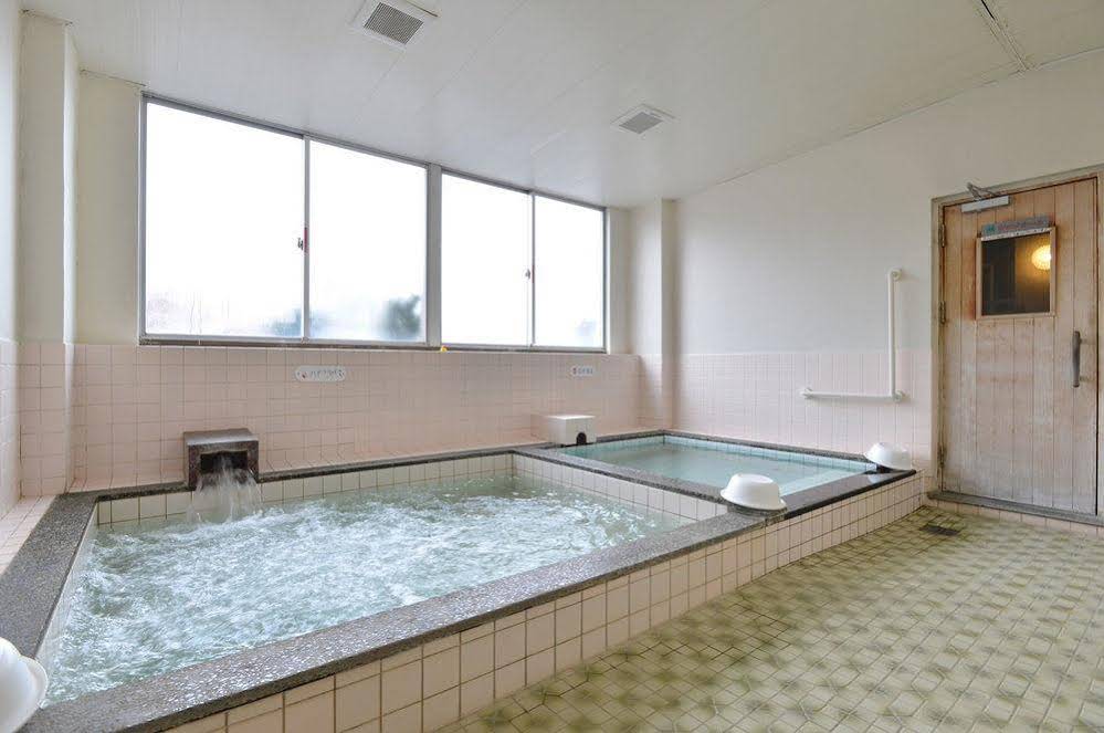 Bussiness Hotel BL Kuwana