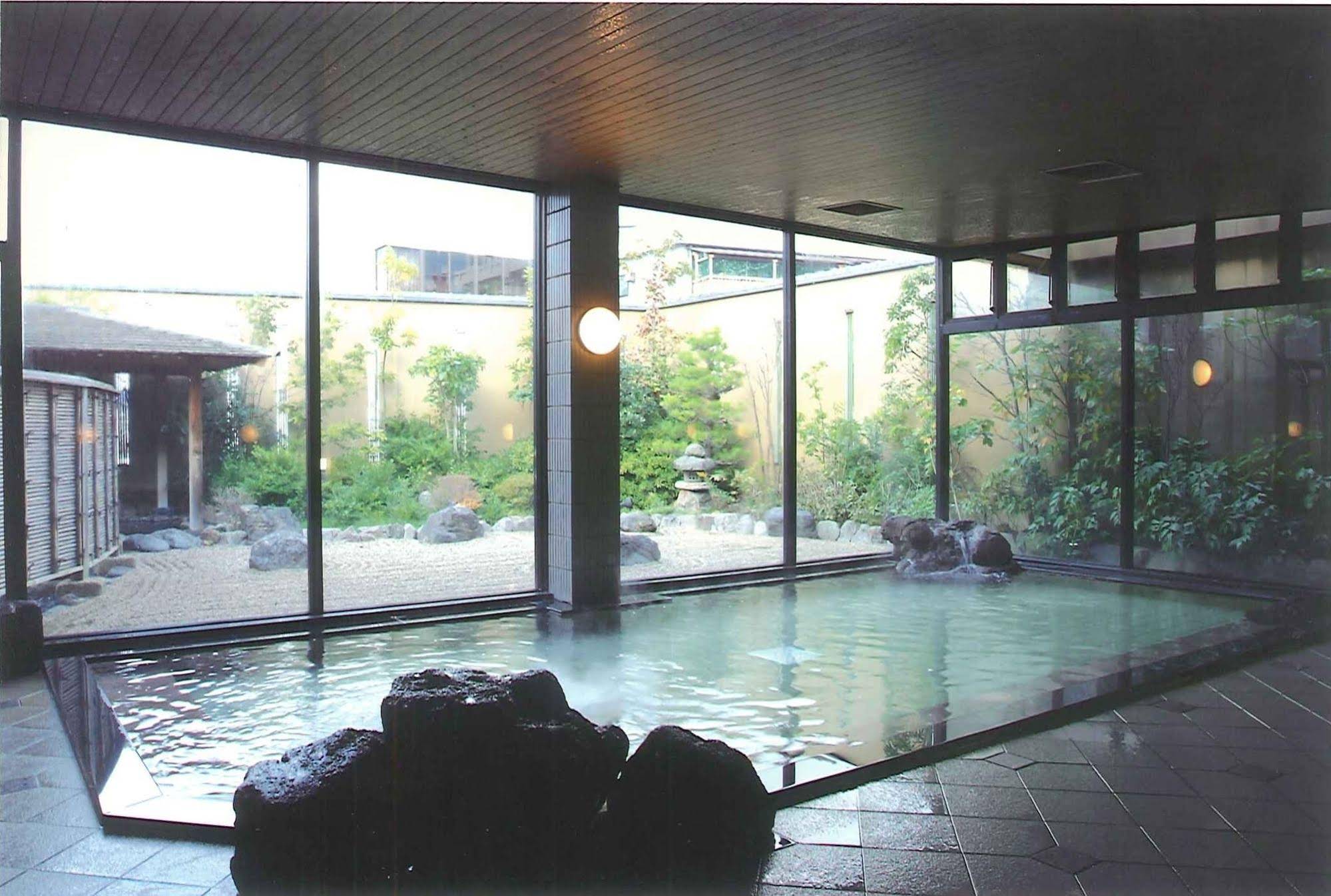 Ryokan Yukeikohan Suitenkaku