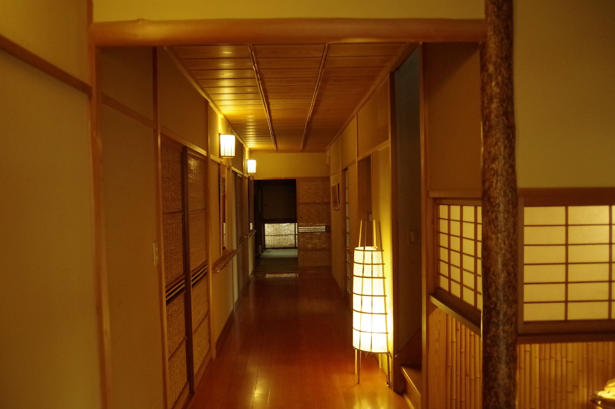 Guest House Engiya