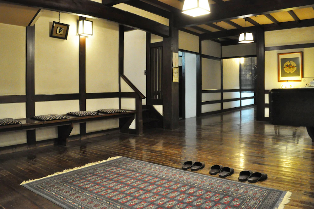 Higashiishikawa Ryokan