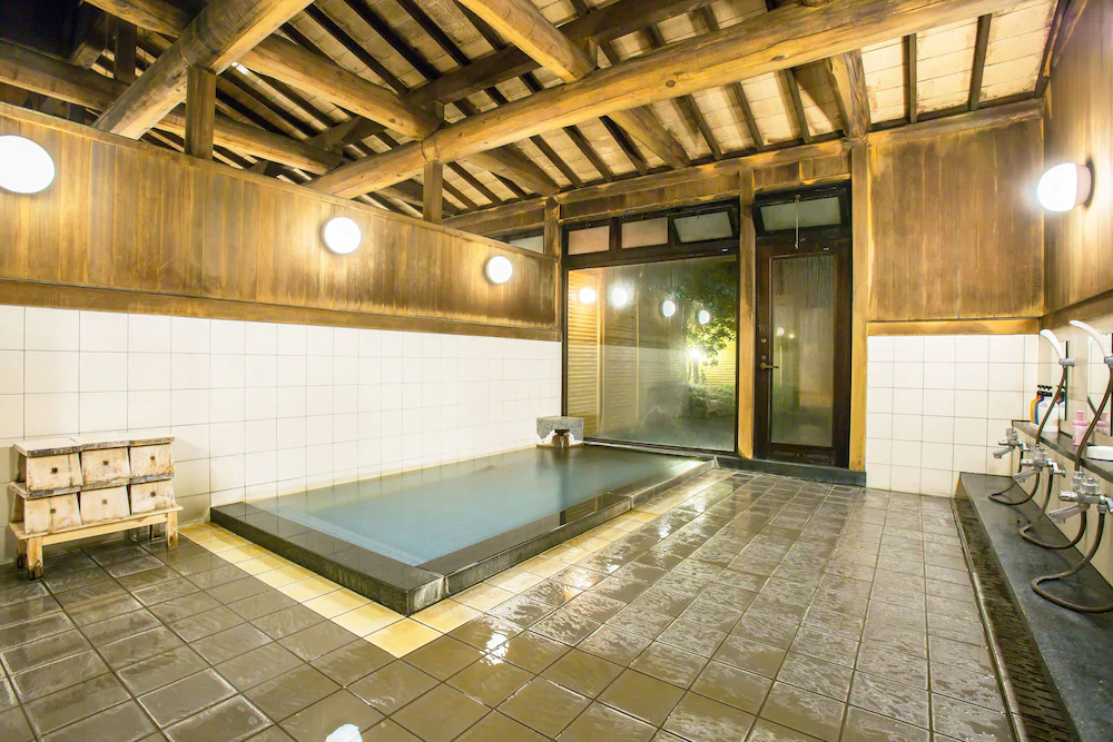 Higashiishikawa Ryokan
