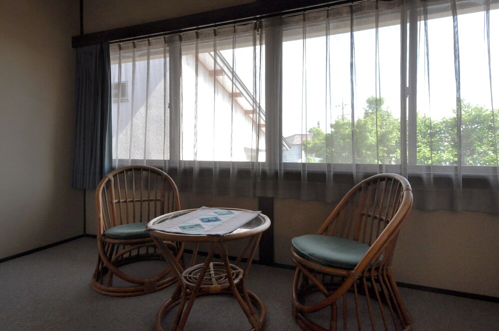 Higashiishikawa Ryokan