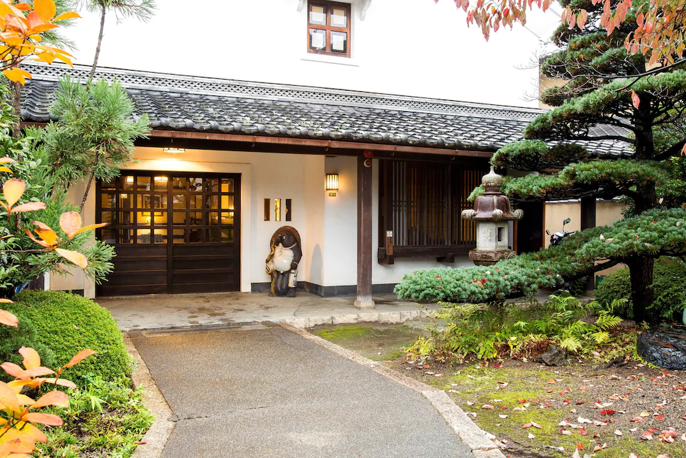 Higashiishikawa Ryokan