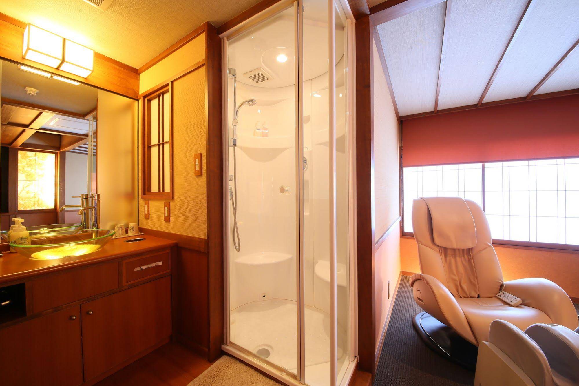Tamanoyu Ryokan