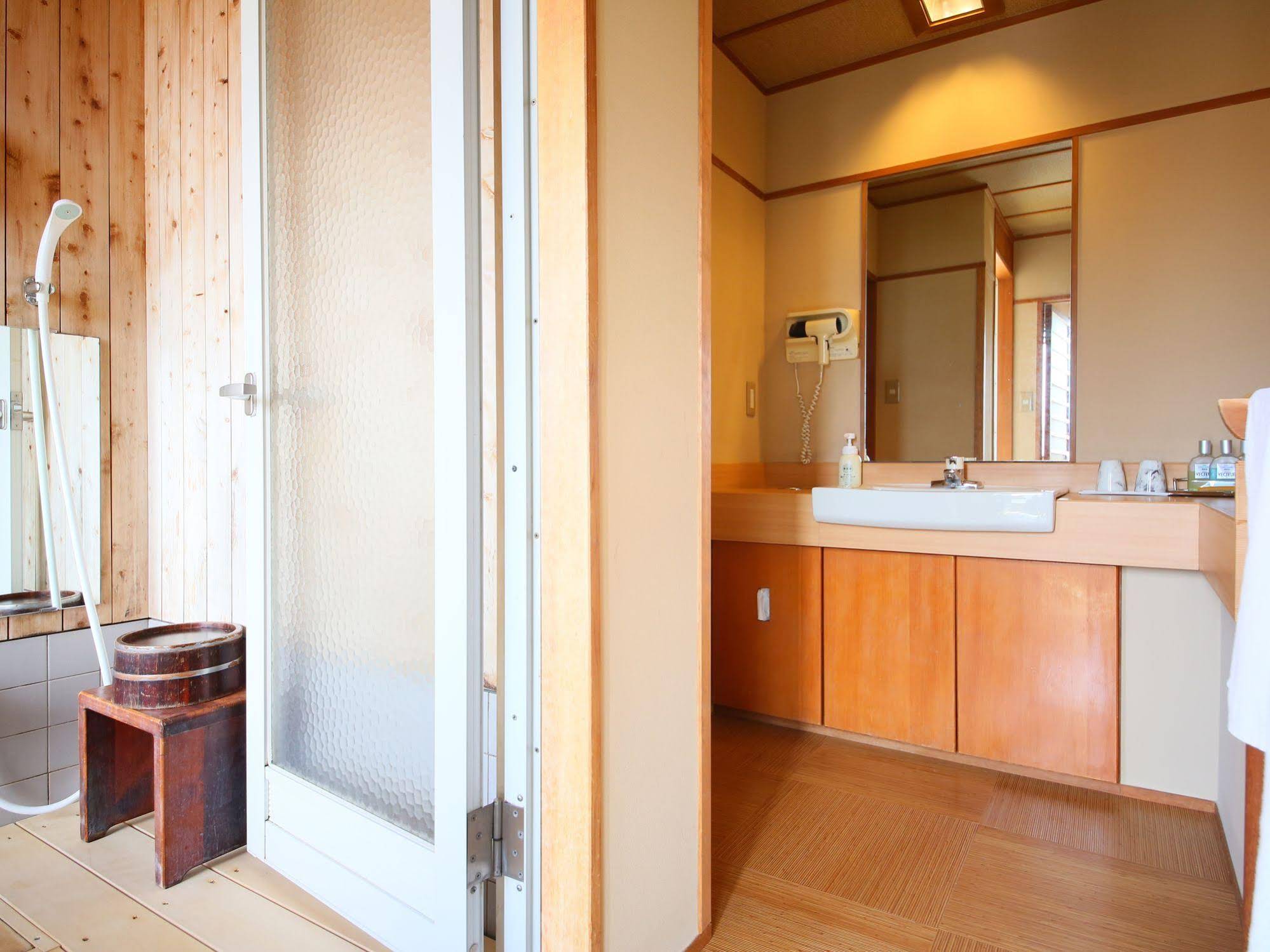 Tamanoyu Ryokan