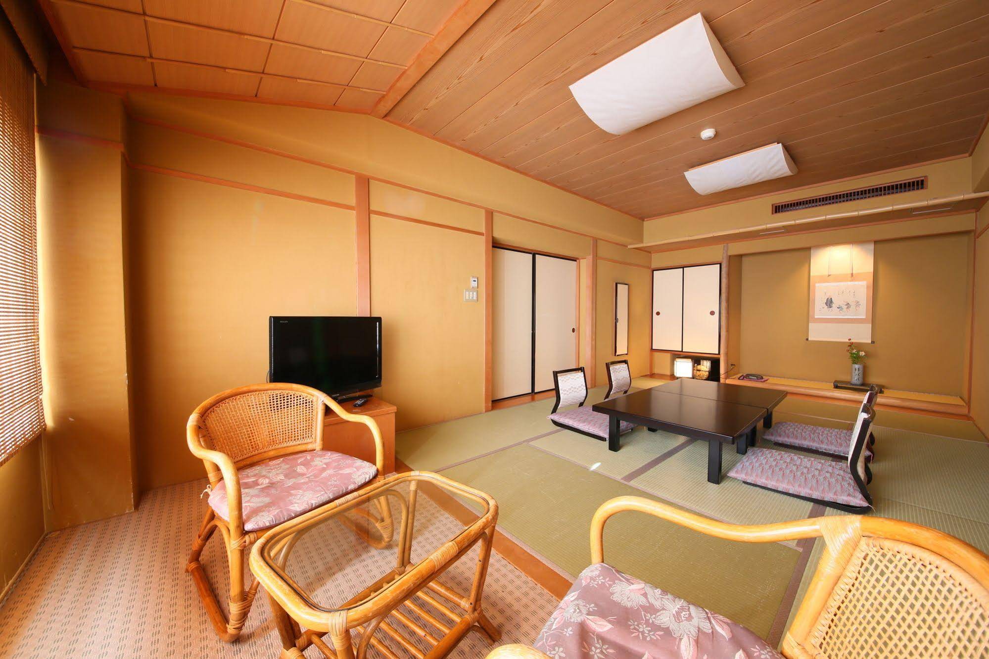 Tamanoyu Ryokan
