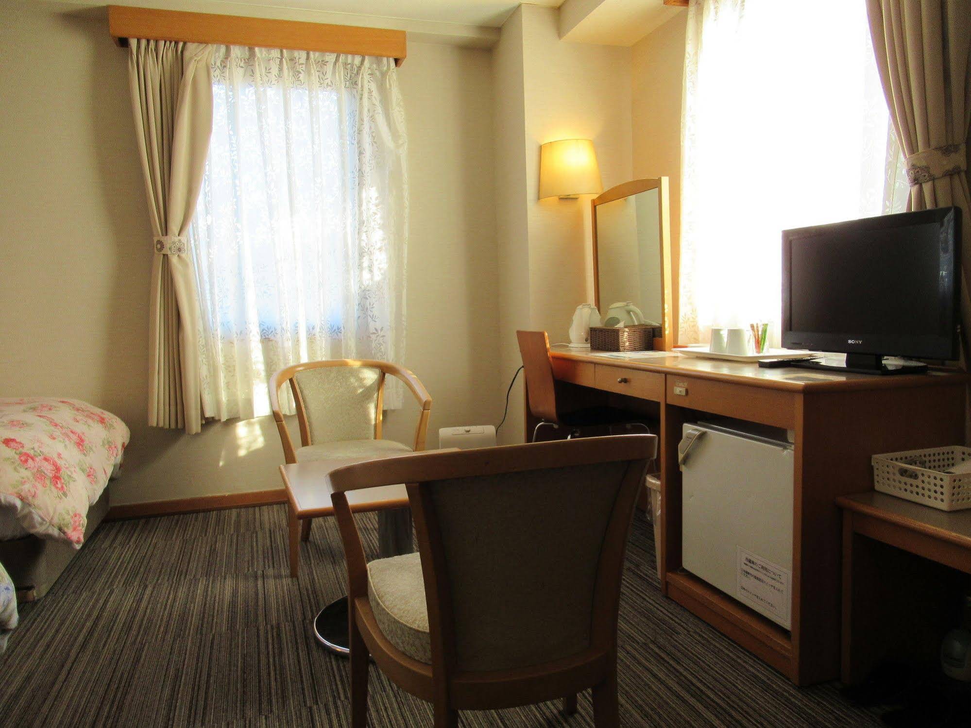 Center Hotel Mihara