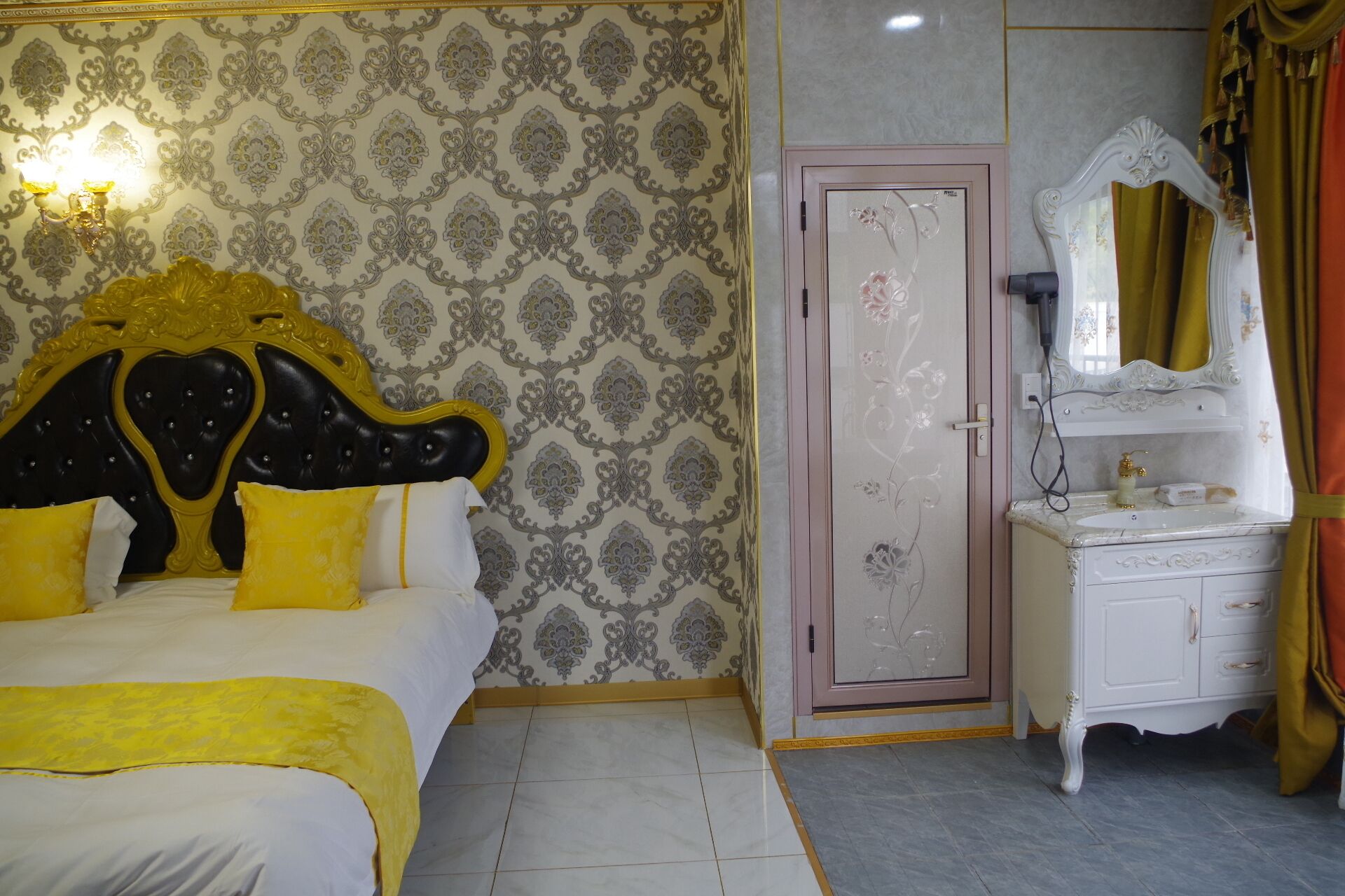Hotel Lomosa