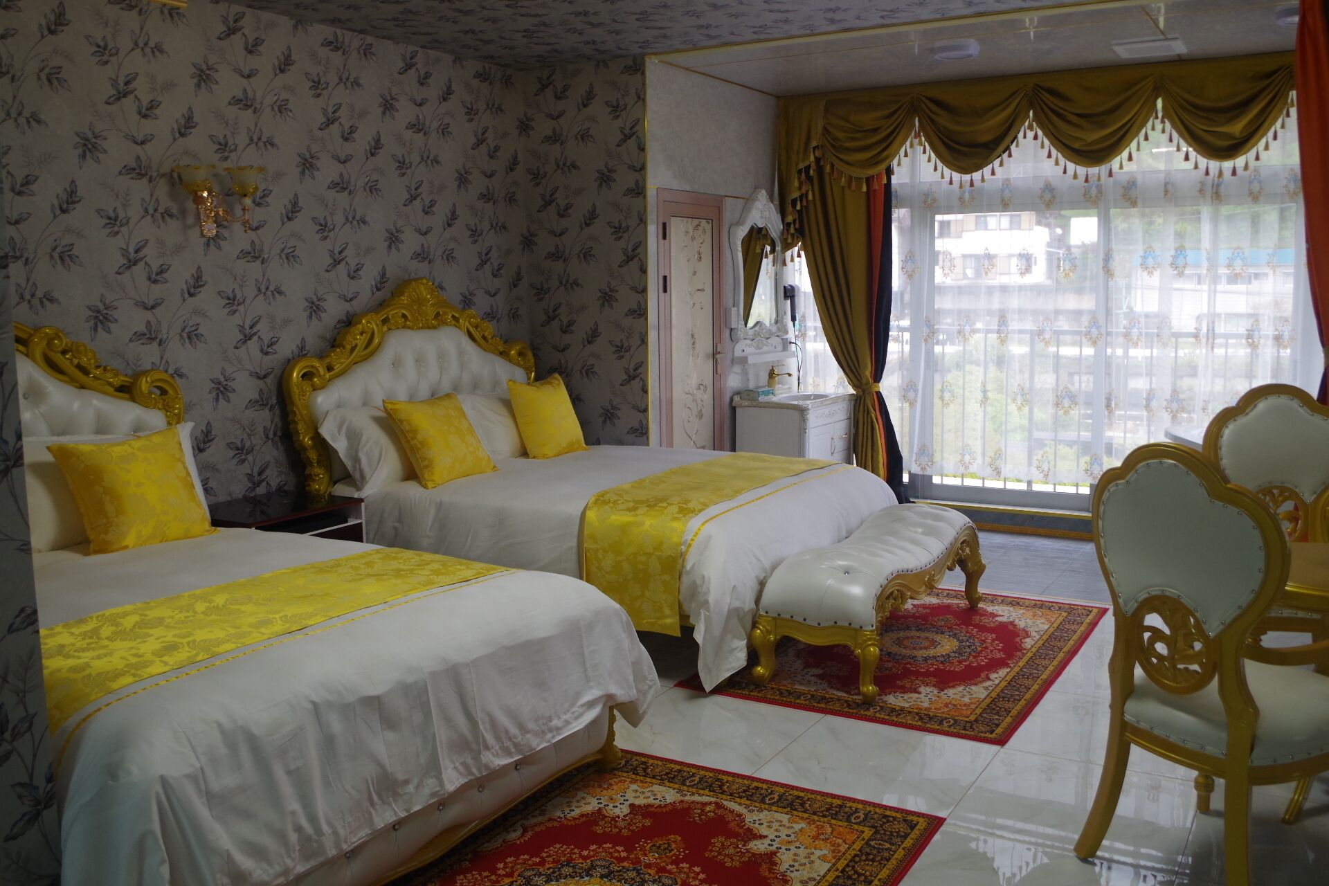 Hotel Lomosa
