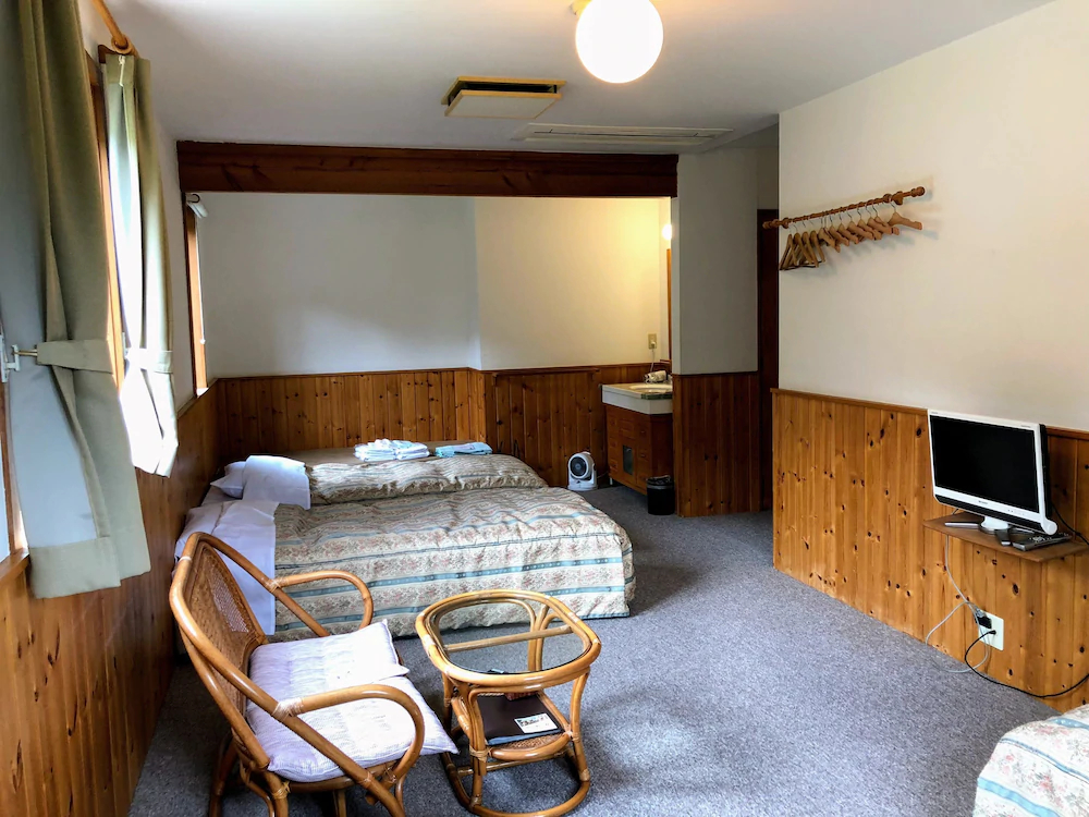 Pension Asanebou