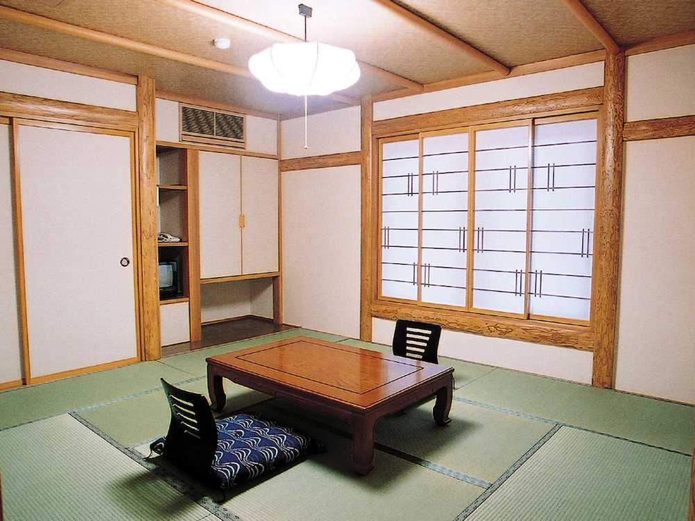 Muikamachi Onsenkyo Kinseikan Grace Court