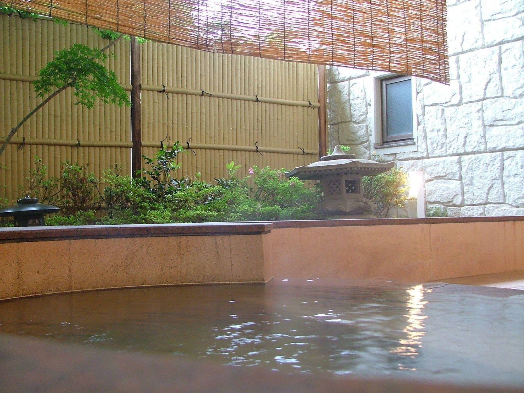 Akakura Hotel & Annex