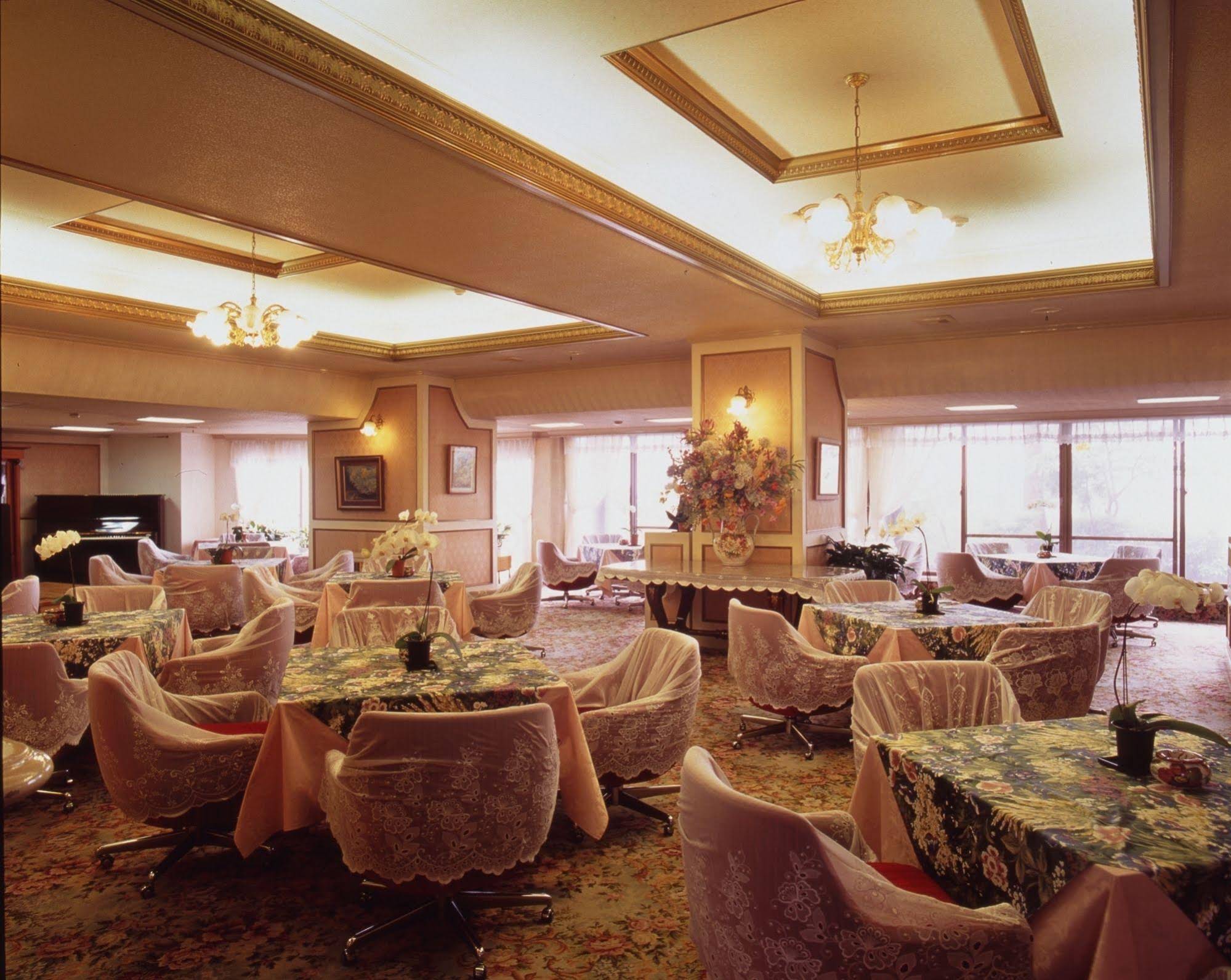 Akakura Hotel & Annex