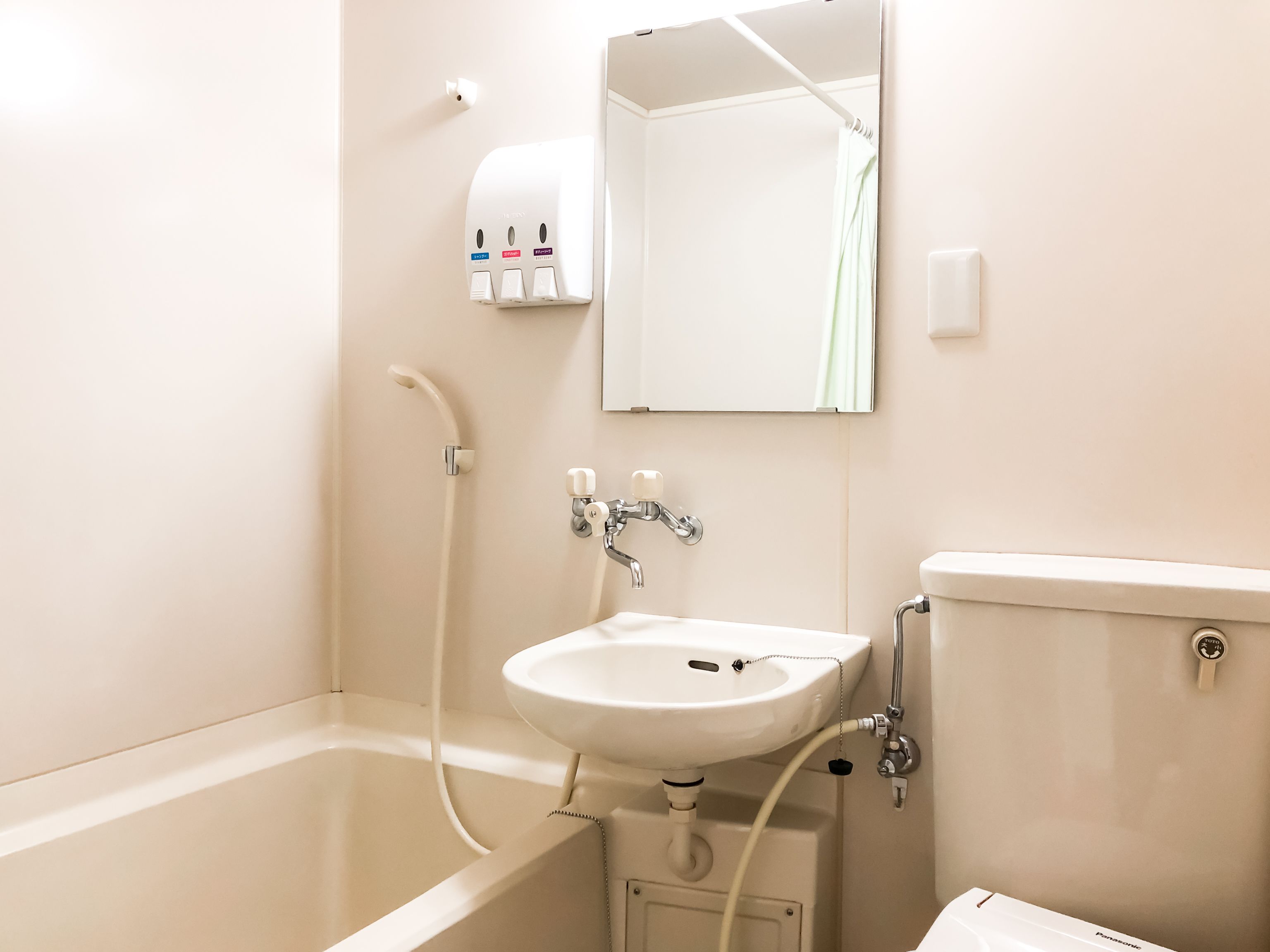Hotel And Renta Car 660 by OYO Rooms