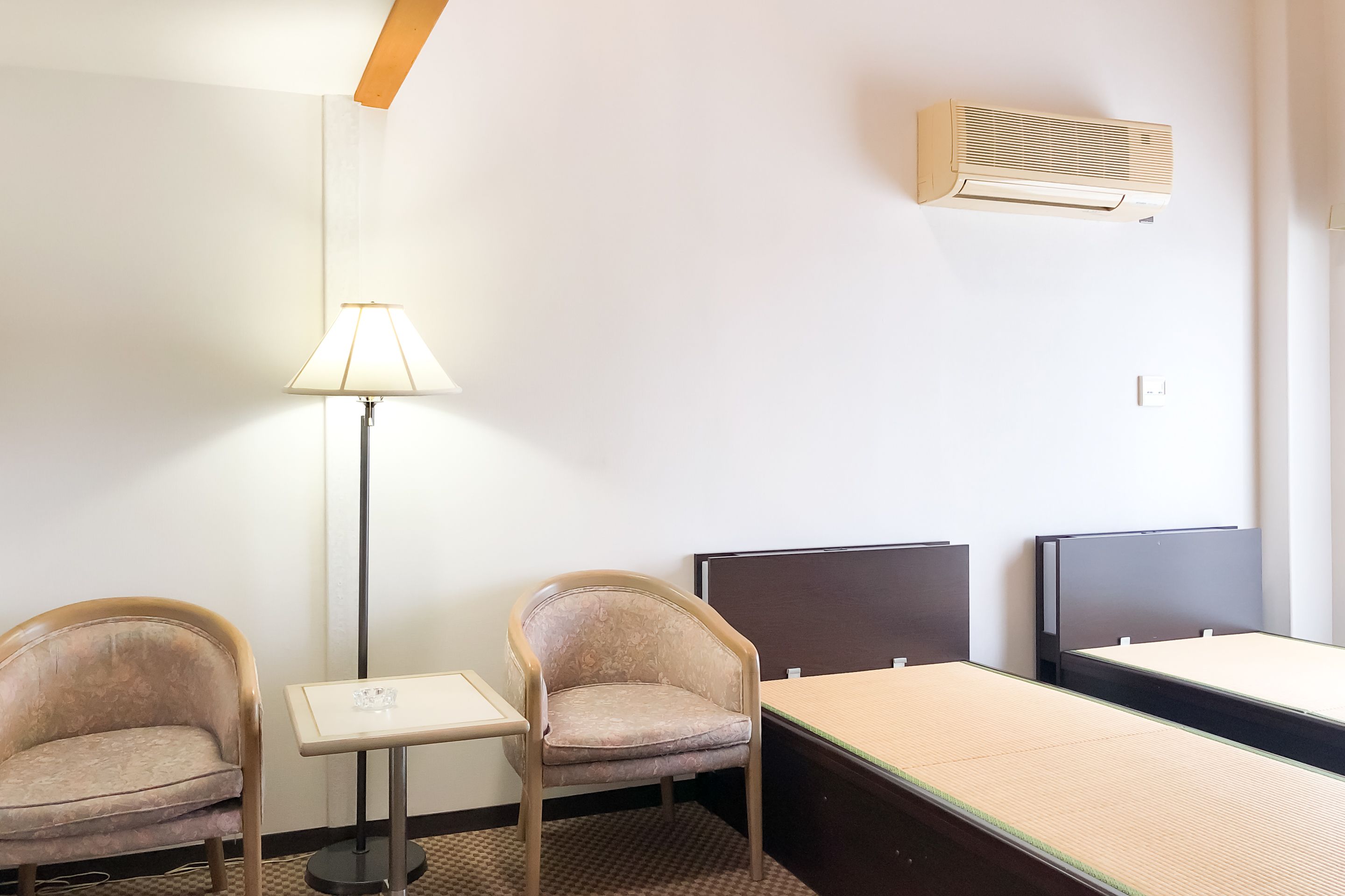 Hotel And Renta Car 660 by OYO Rooms