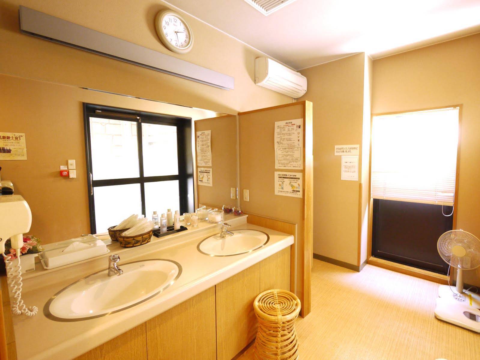 Hotel Route-Inn Nagaizumi Numazu Inter 1