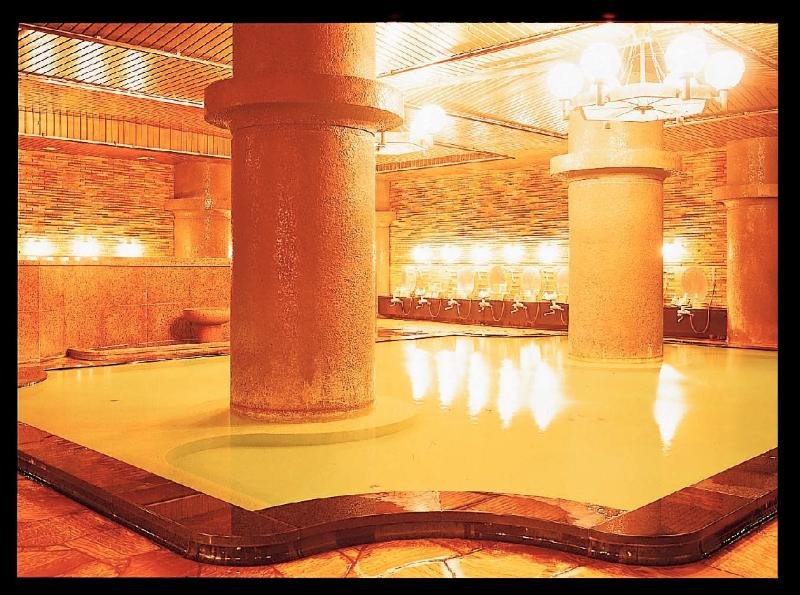 Shirokiya Grand Hotel