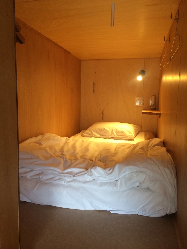 Cafe & Guest House Nagonoya