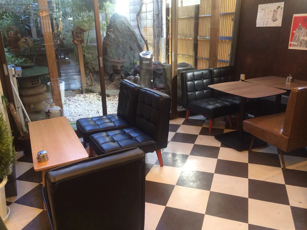 Cafe & Guest House Nagonoya