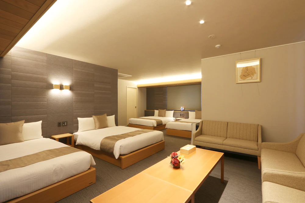 Grand Base Nagoya Ekinishi