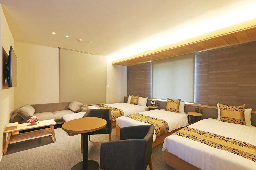 Grand Base Nagoya Ekinishi
