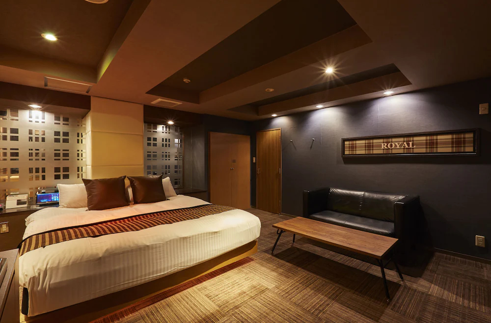 Hotel Love