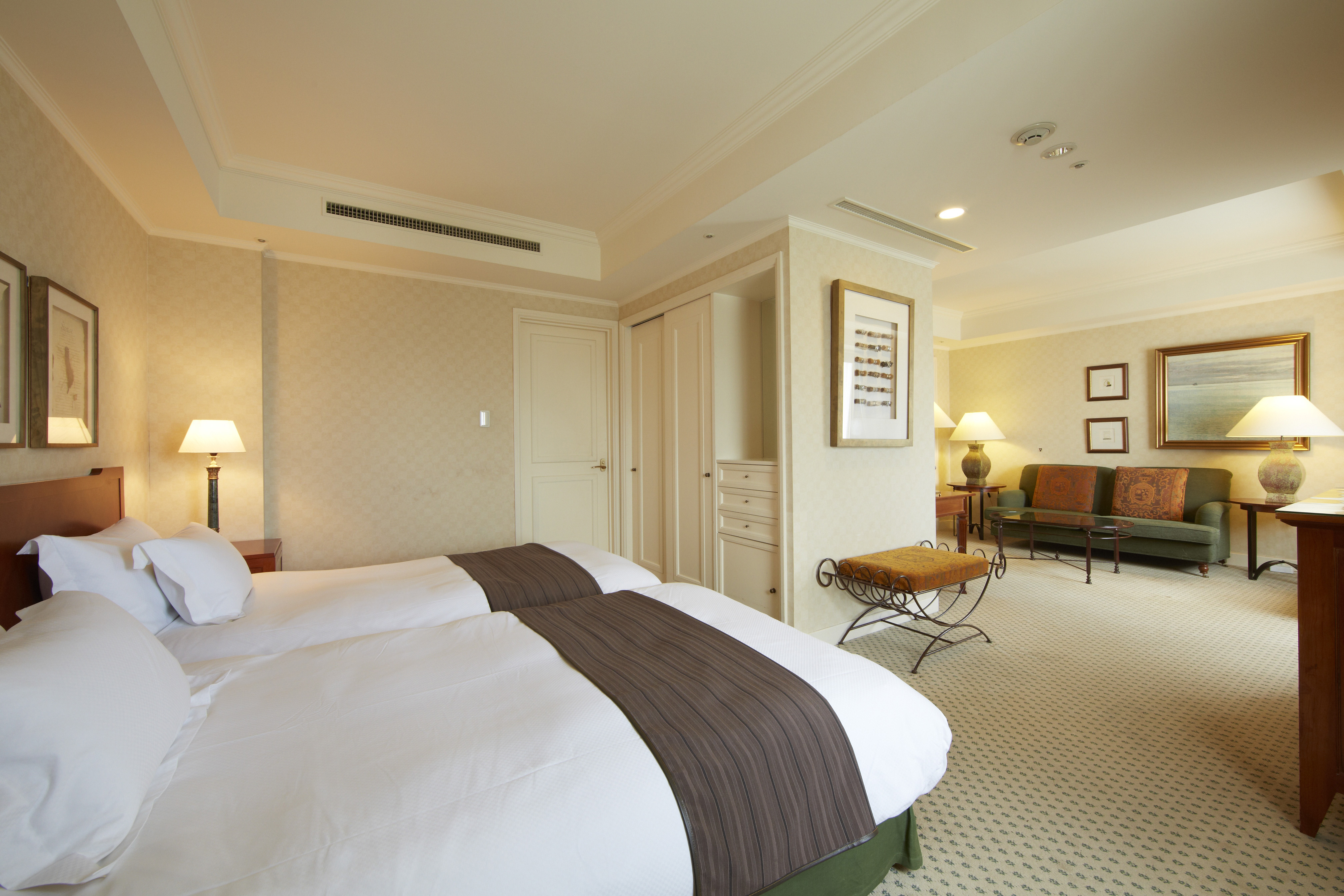 Nagoya Kanko Hotel