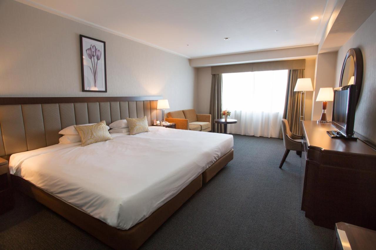 Nagoya Tokyu Hotel