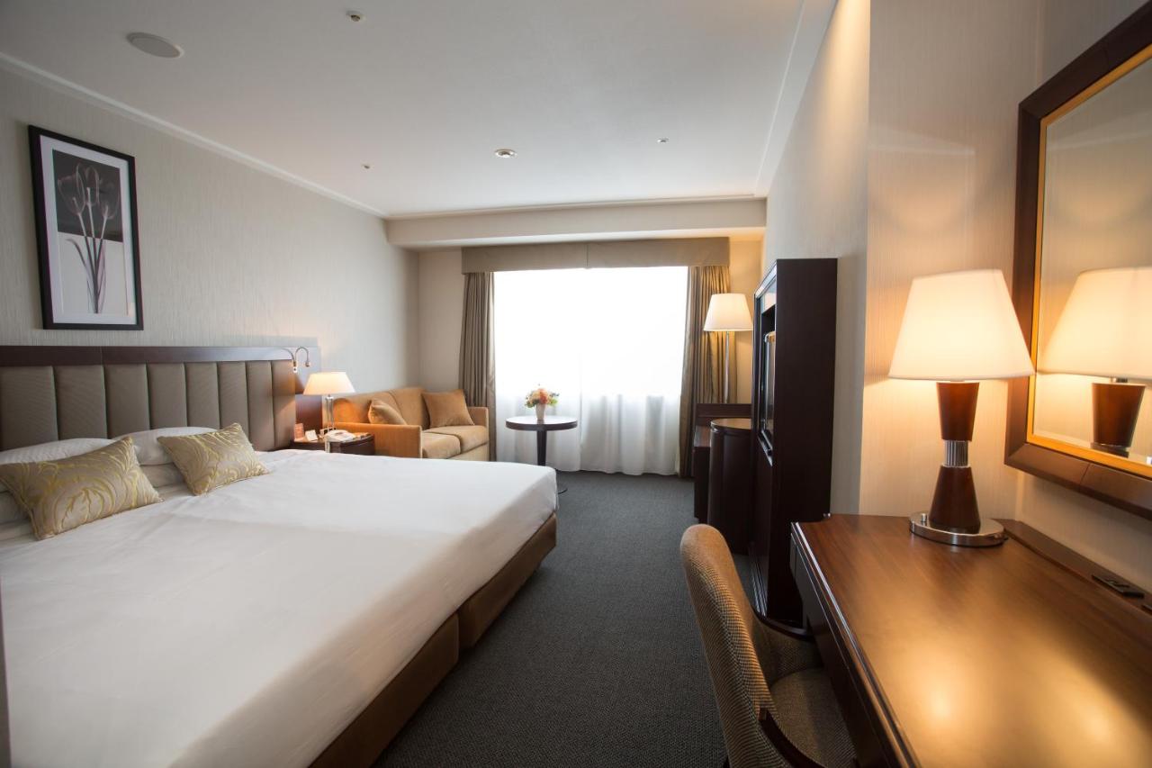 Nagoya Tokyu Hotel