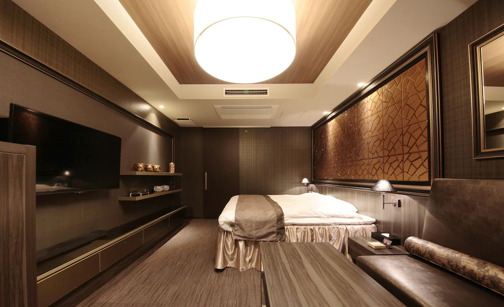 N Hotel