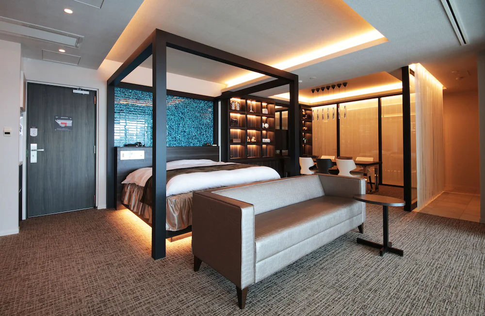 N Hotel