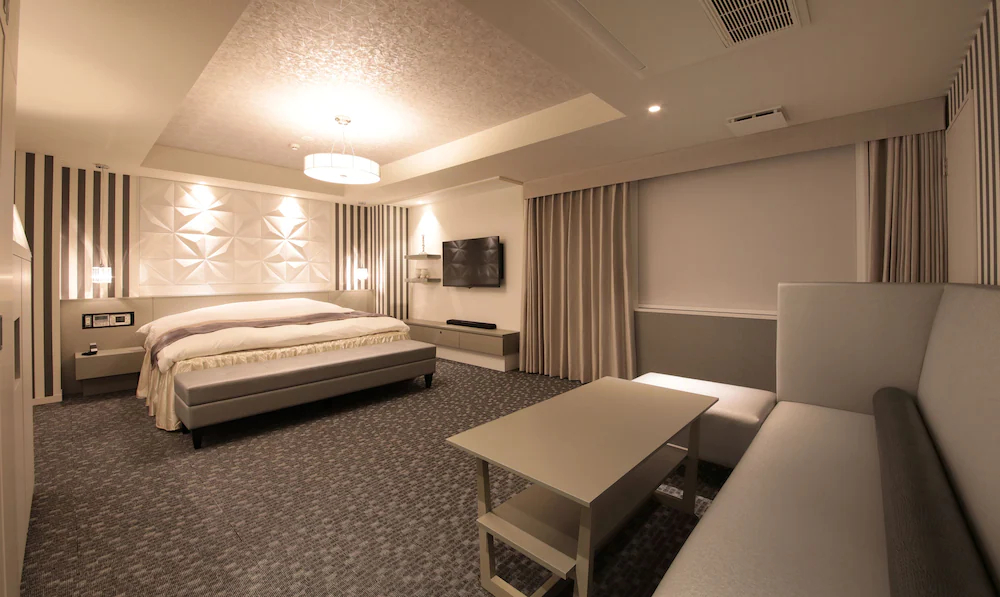 N Hotel
