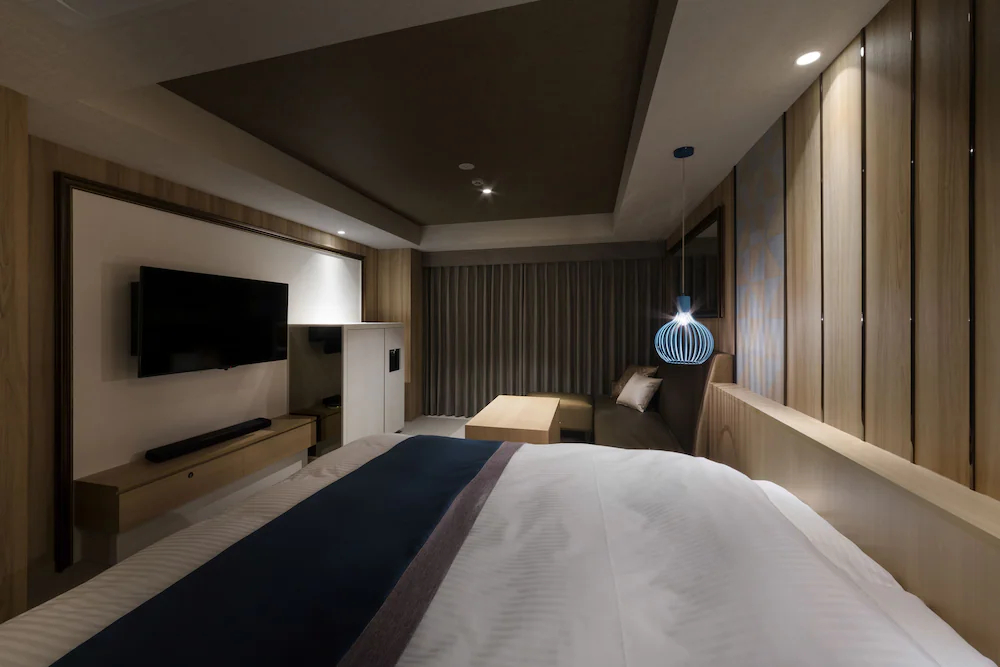 N Hotel