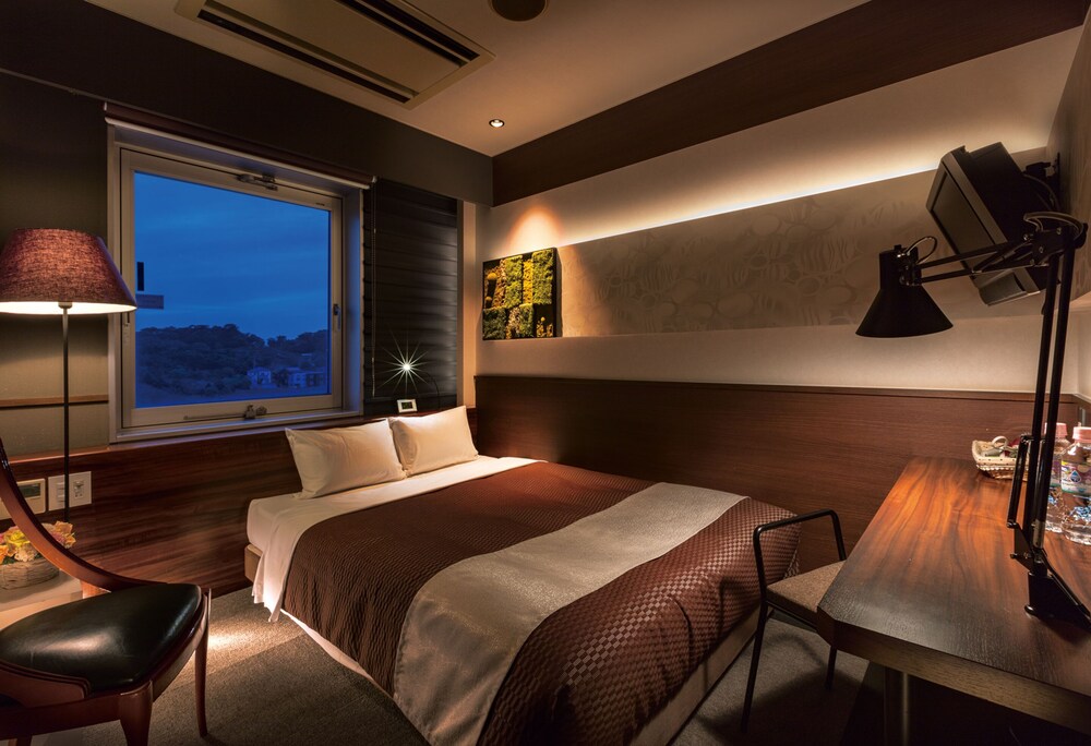 Tokai City Hotel