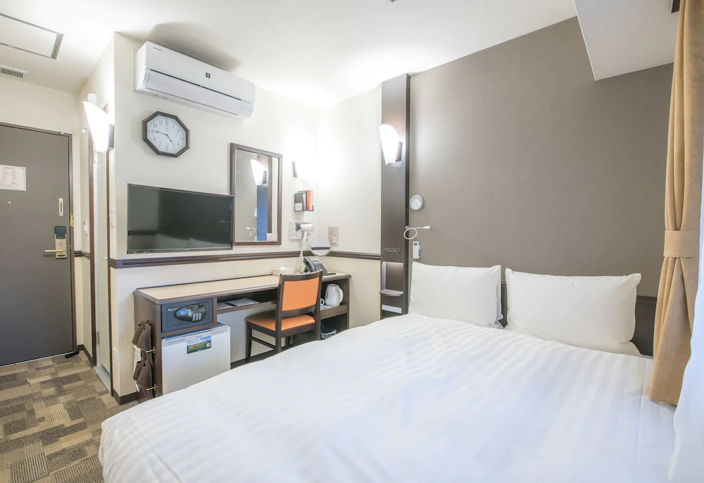 Toyoko Inn Nagoya Meieki Minami