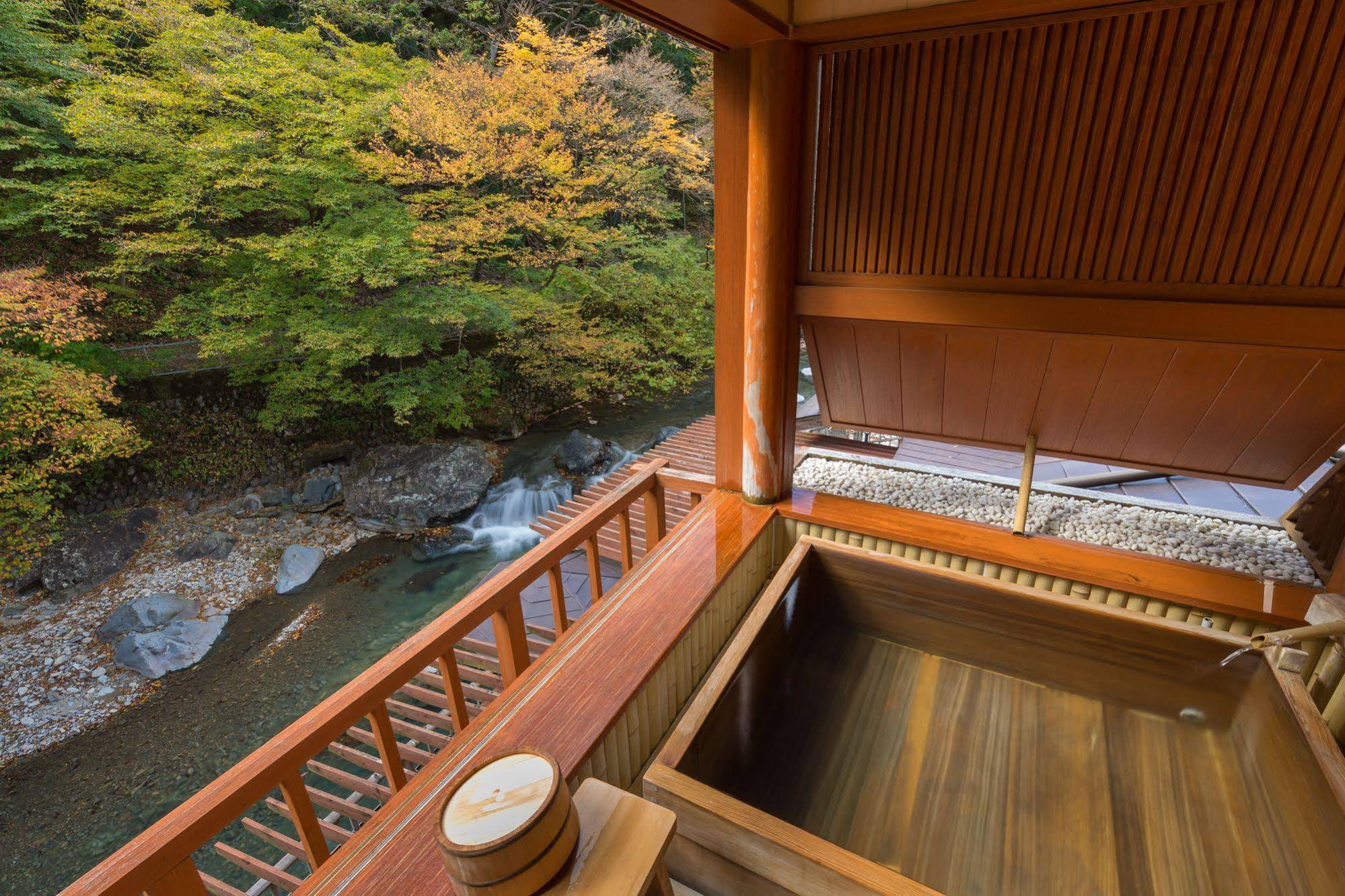Toshimaya