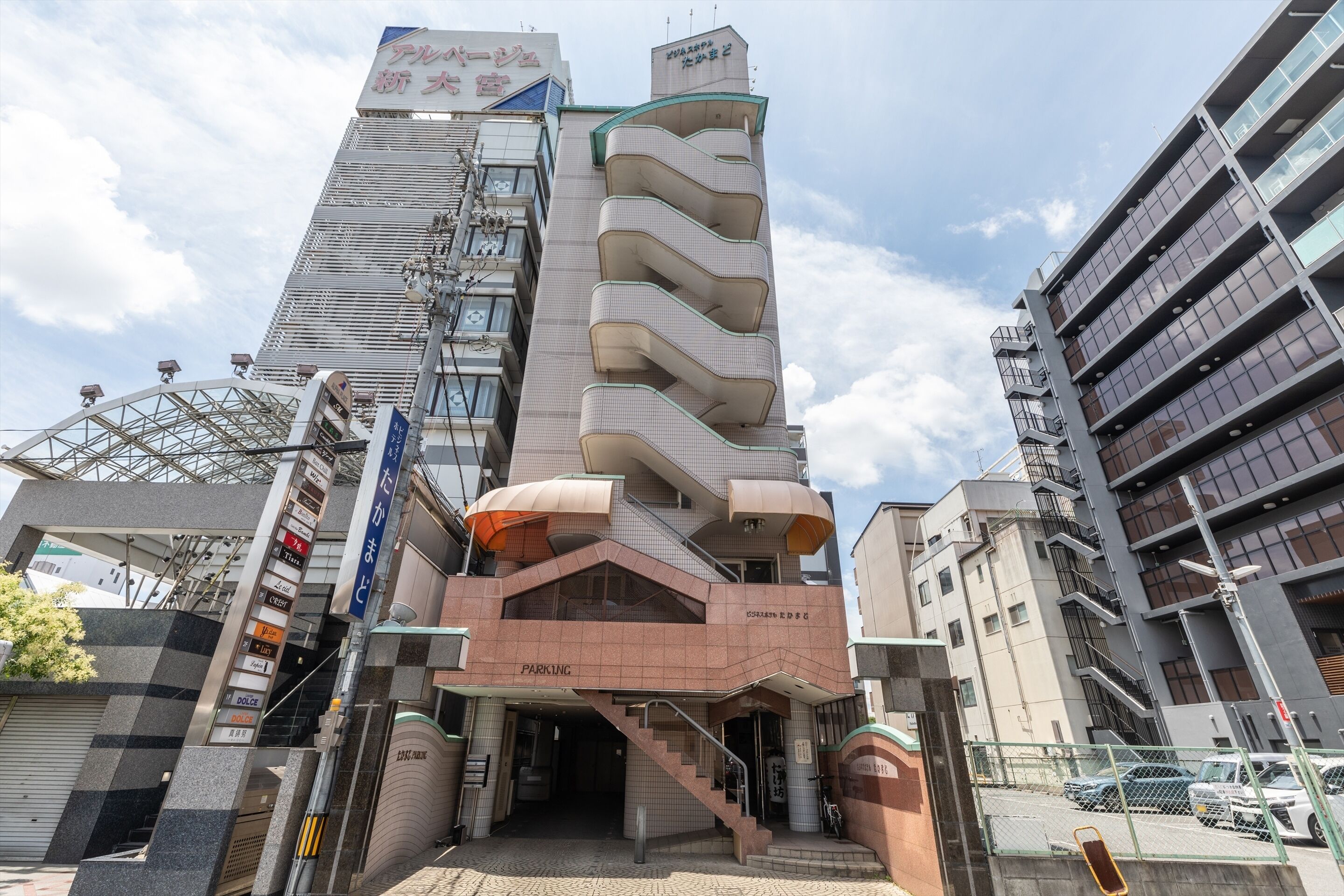 Tabist Business Hotel Takamado Shin-Omiya by OYO