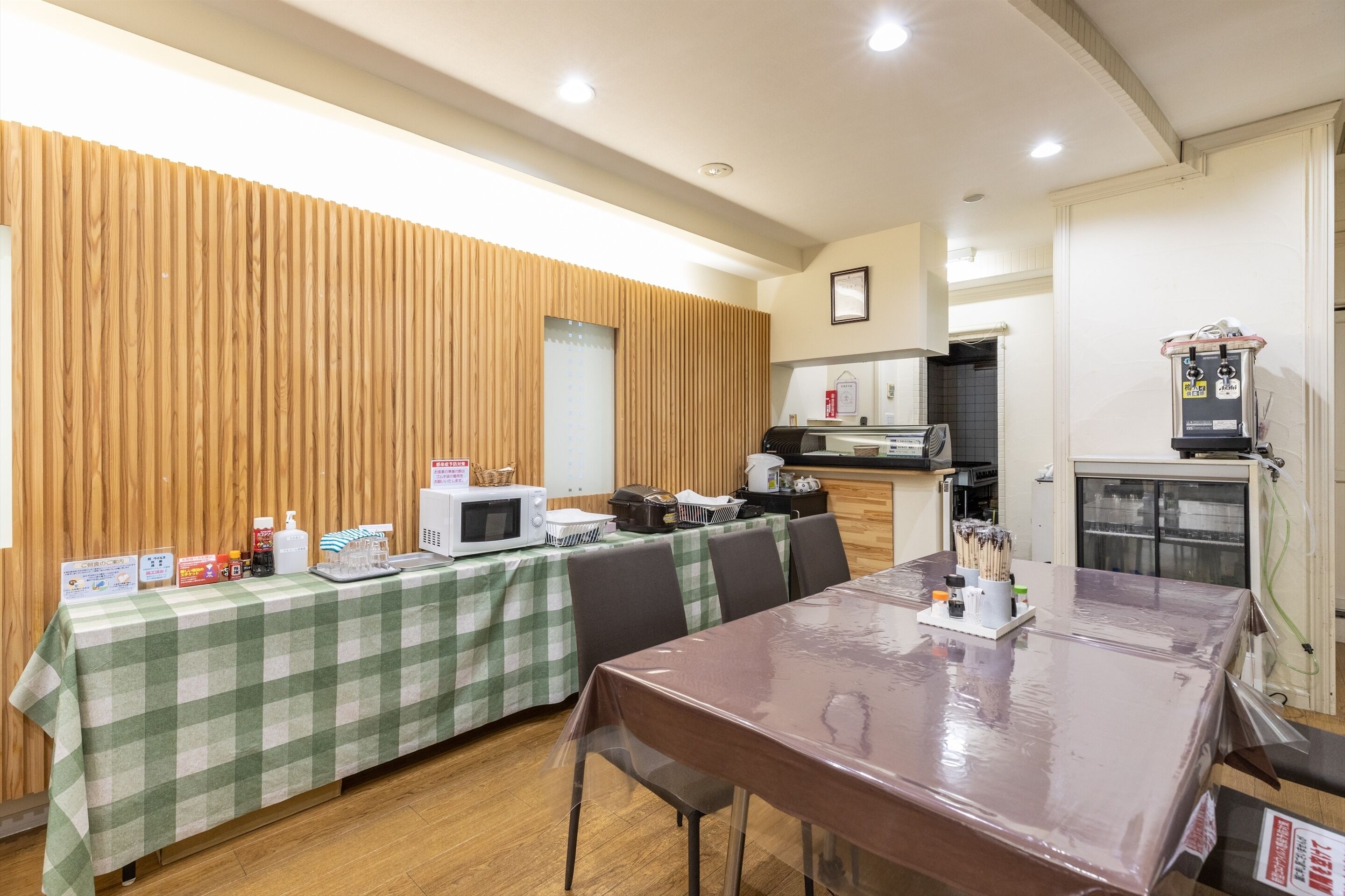 Tabist Business Hotel Takamado Shin-Omiya by OYO