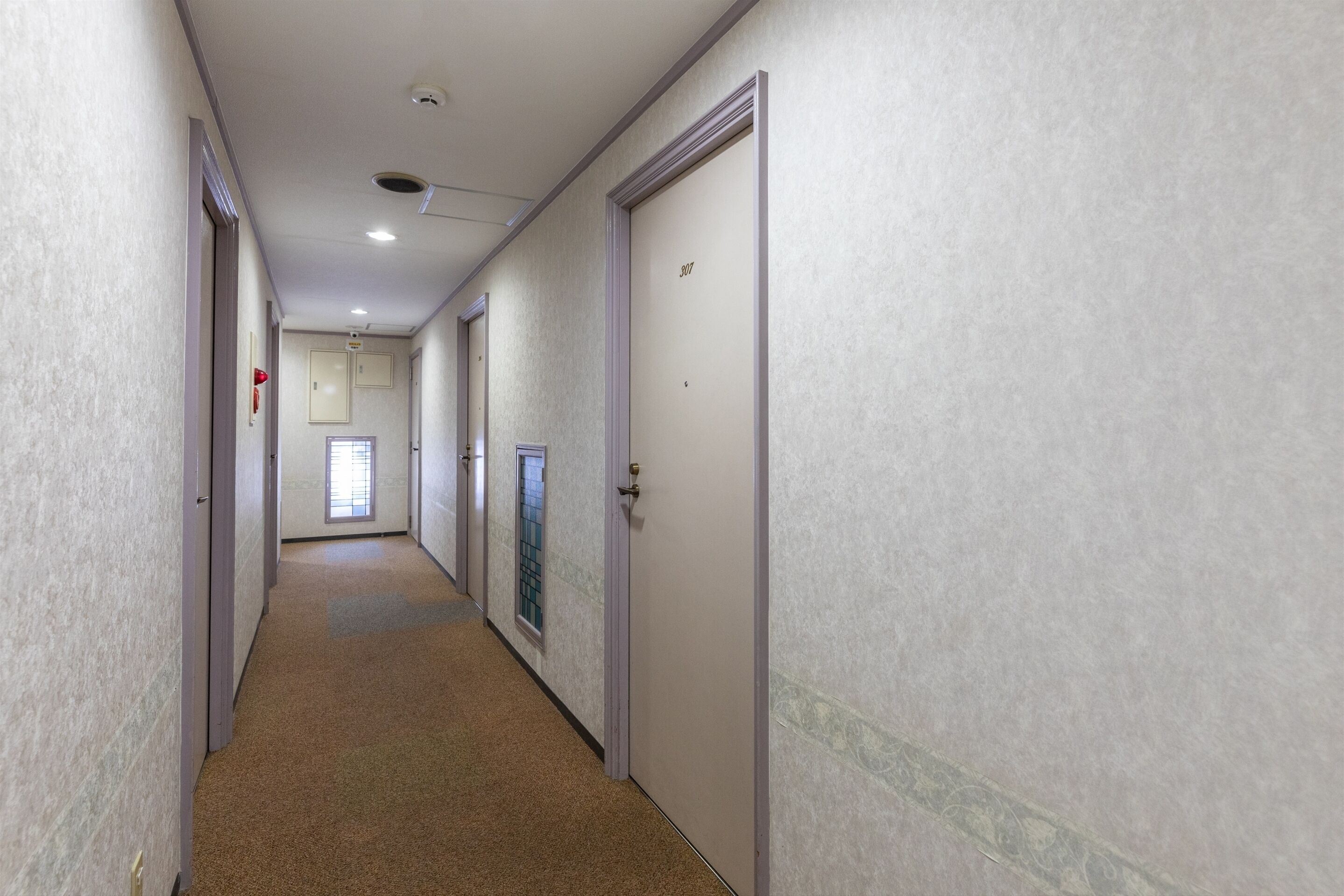 Tabist Business Hotel Takamado Shin-Omiya by OYO