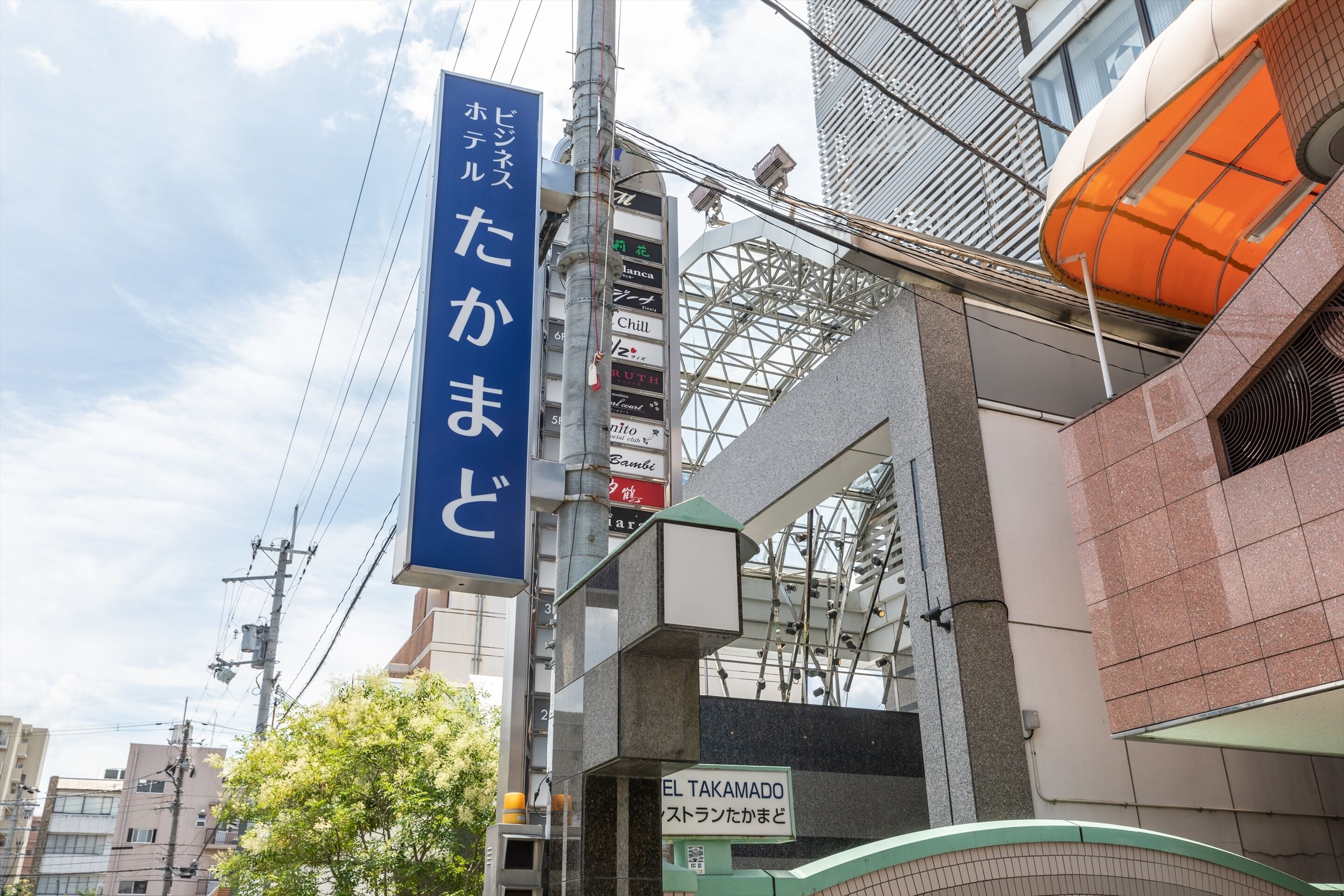 Tabist Business Hotel Takamado Shin-Omiya by OYO