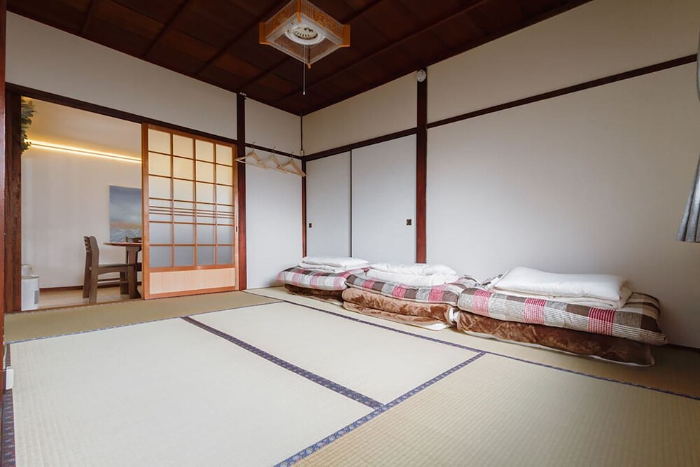 Tarbo's House Nishikitsuji