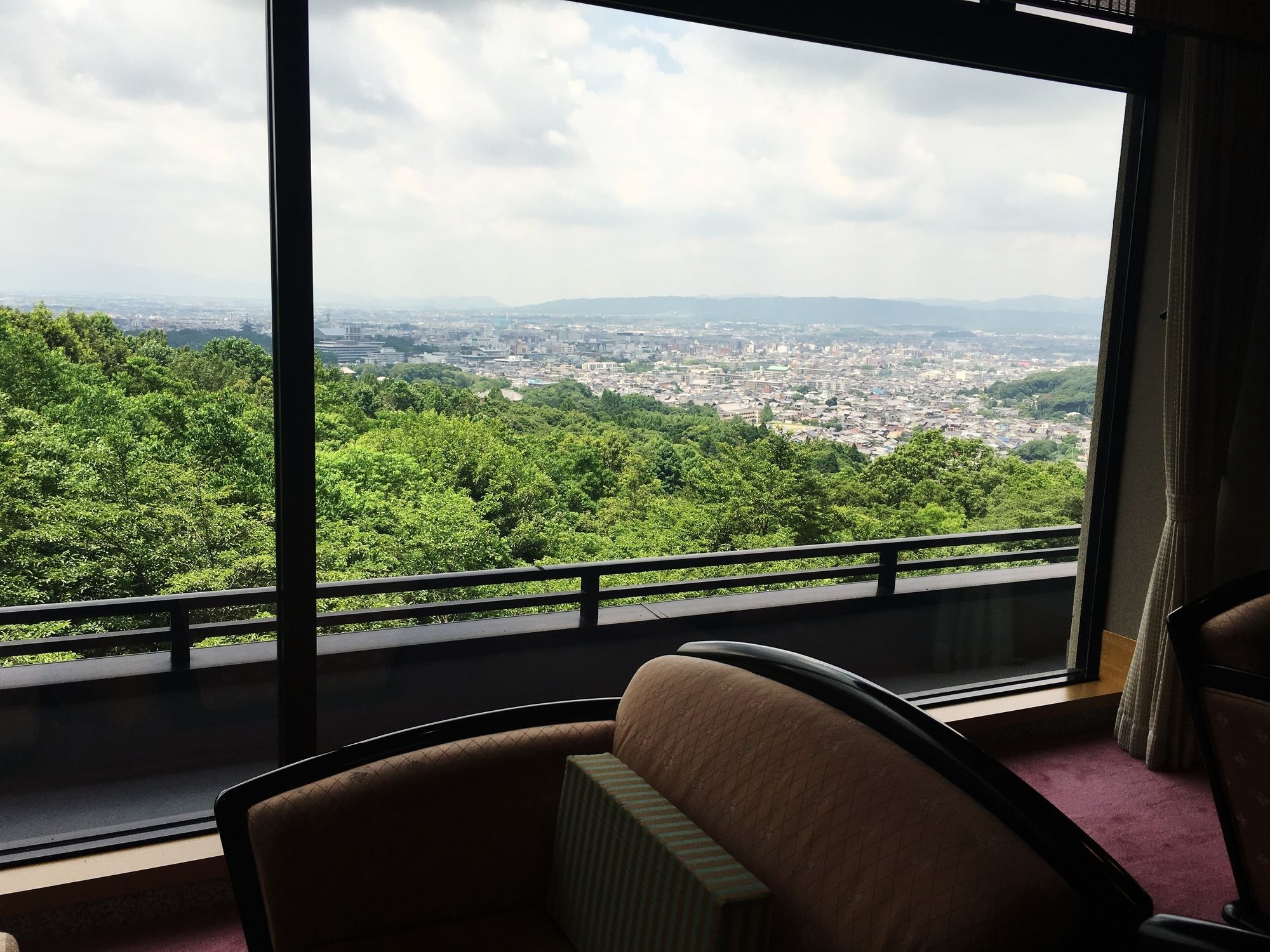 Ando Hotel Nara Wakakusayama
