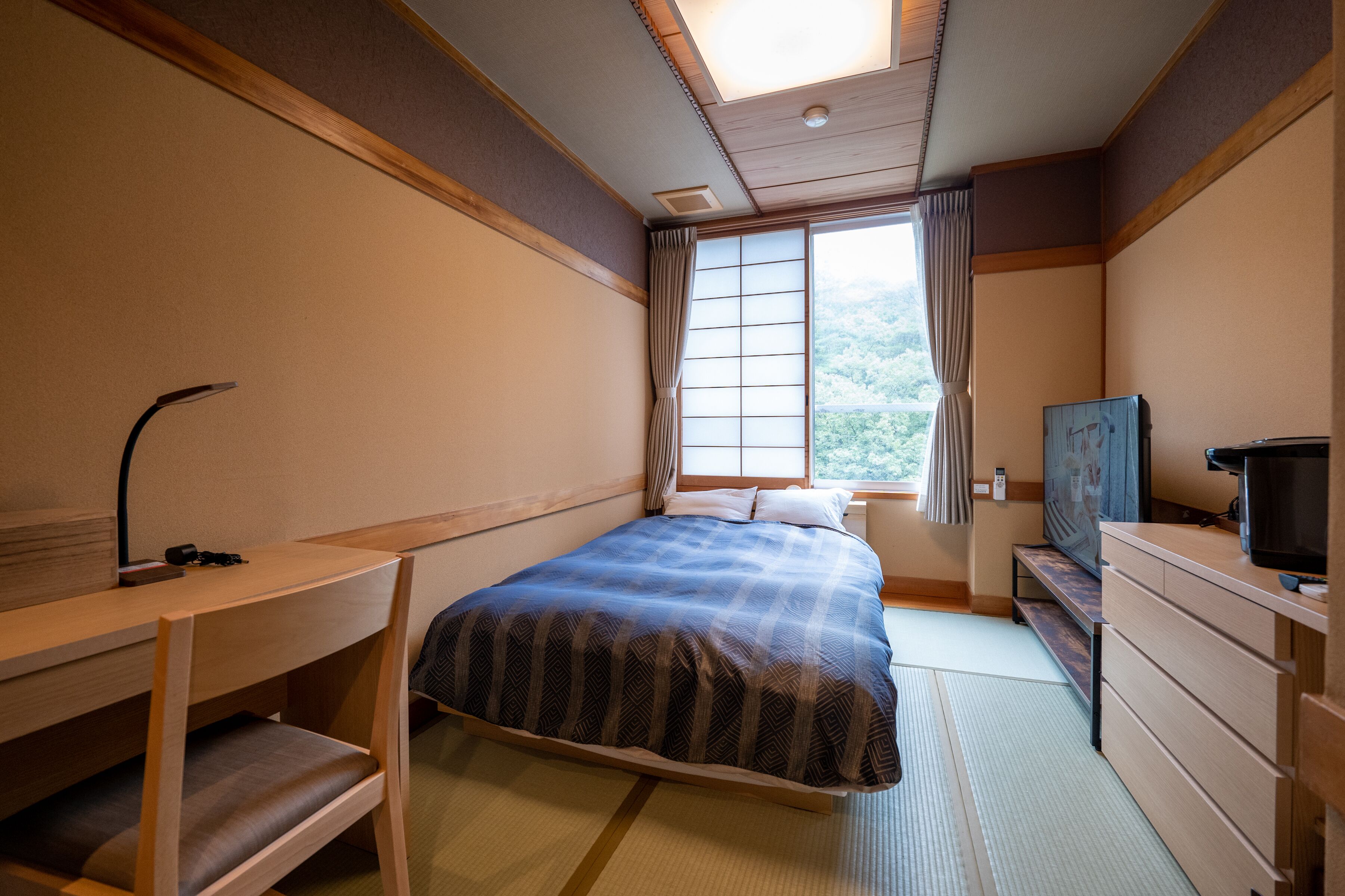 Nikko Garden Hotel