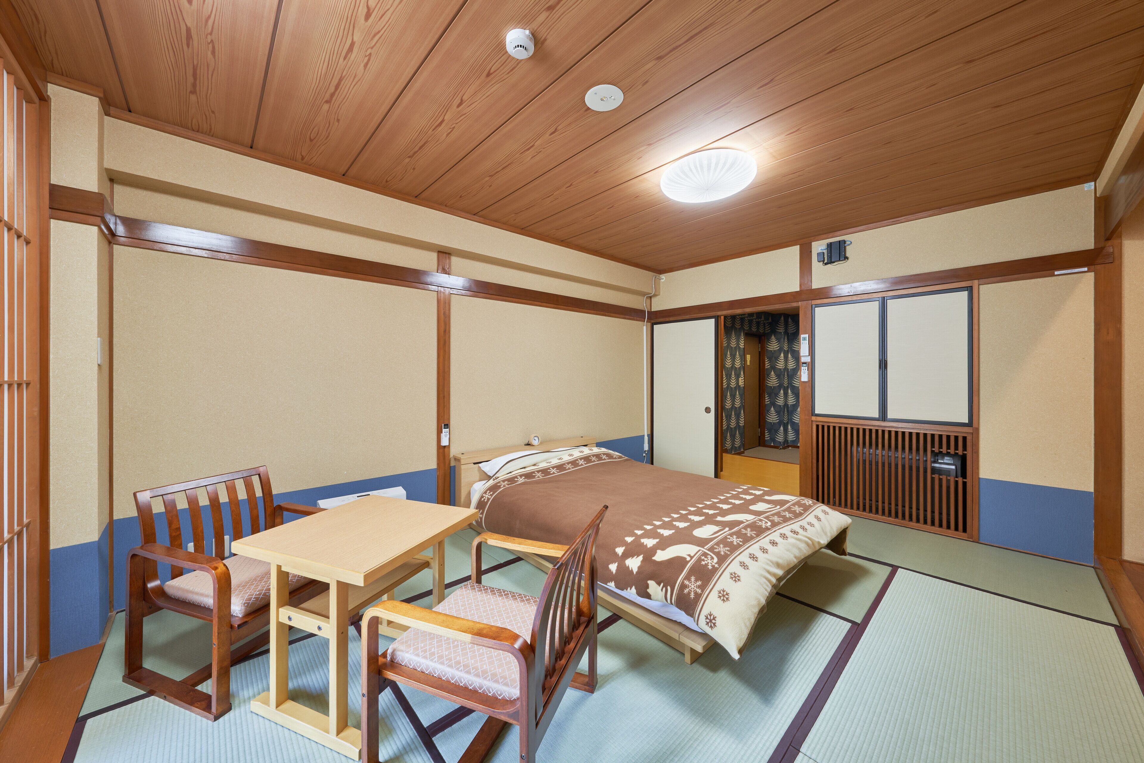 Nikko Garden Hotel