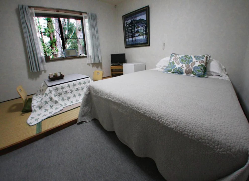 Gableview Forest Inn