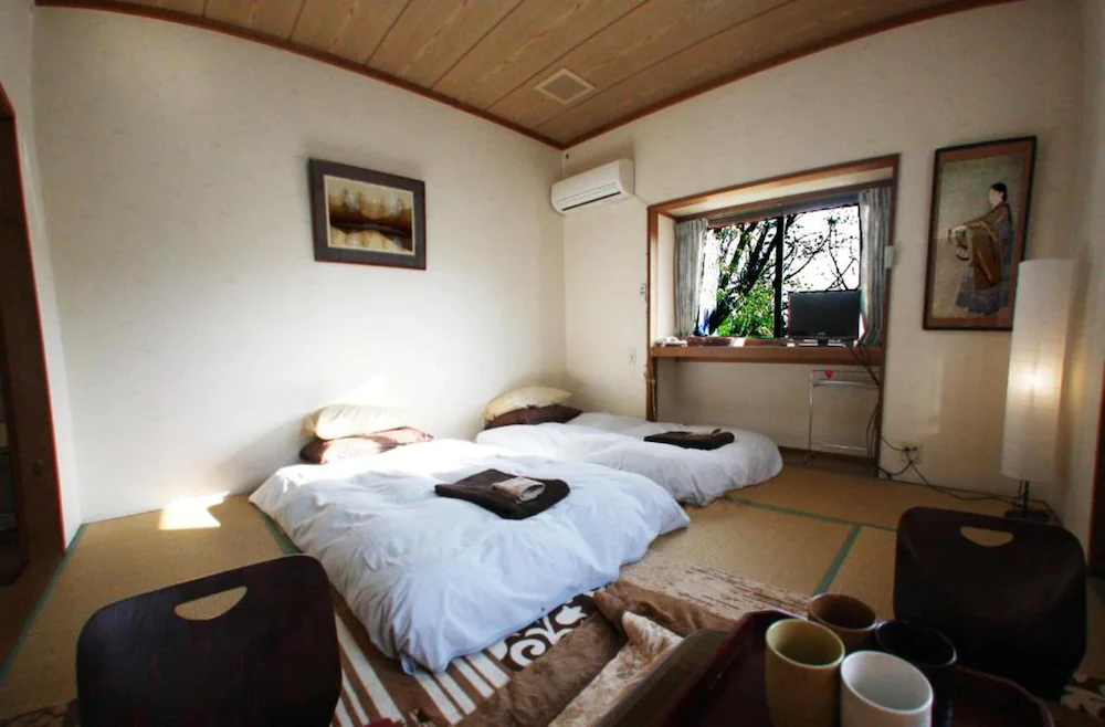 Gableview Forest Inn